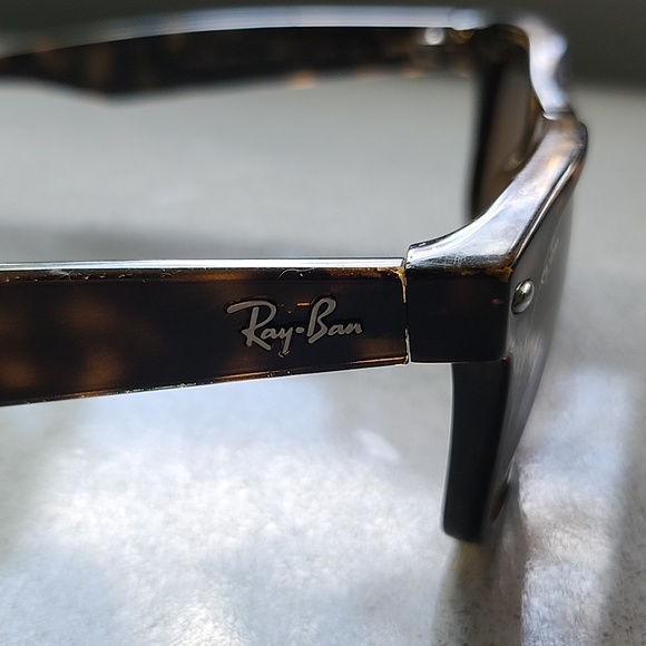 Ray Ban Wayfarers tortoise shell unisex - Picture 2 of 5